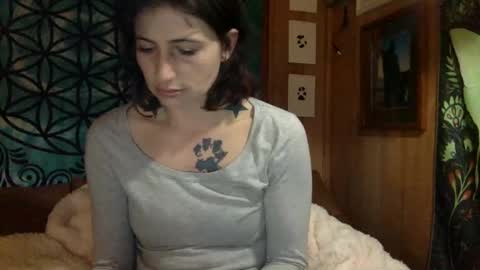 Snapshot of arielwyld chatting on 01-31-25, 11:13 ariel colin when hes here online show from 01-31-25, 11:13