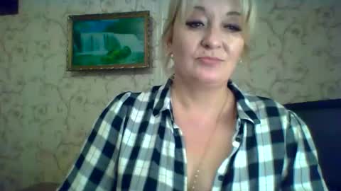 ArielXLoveresss online show from 09-11-25, 10:59
