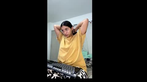 aries_plays online show from 12-16-25, 12:21