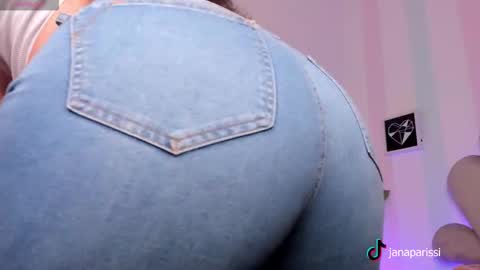 Ariah online show from 10-22-25, 02:34