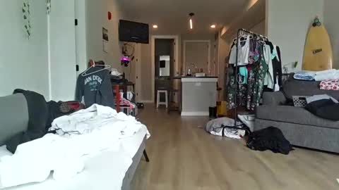 Snapshot of ariicutekitty chatting on 10-04-25, 05:11 airskiii online show from 10-04-25, 05:11