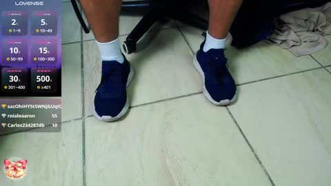 Snapshot of ariies13 chatting on 01-18-25, 02:44 Ariies13 online show from 01-18-25, 02:44