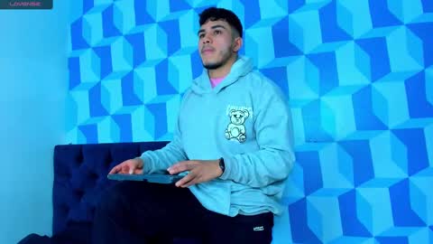 Snapshot of ariies13 chatting on 02-14-25, 05:57 Ariies13 online show from 02-14-25, 05:57