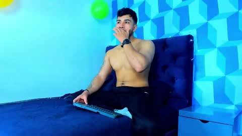 Snapshot of ariies13 chatting on 02-27-25, 11:41 Ariies13 online show from 02-27-25, 11:41