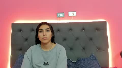 Aria  Cholee online show from 04-25-26, 01:41