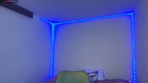 arimoon18 online show from 01-17-26, 12:37