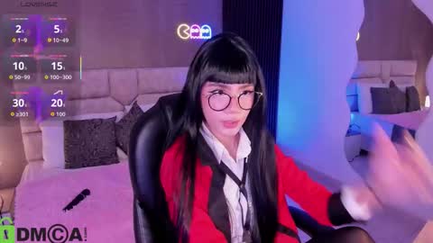 Ari  online show from 11-10-25, 01:04