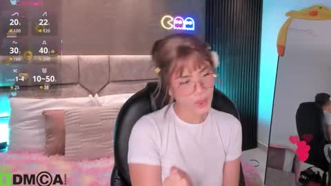 Ari  online show from 03-09-26, 09:41