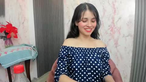 arisha_lee2 online show from 01-10-25, 07:14