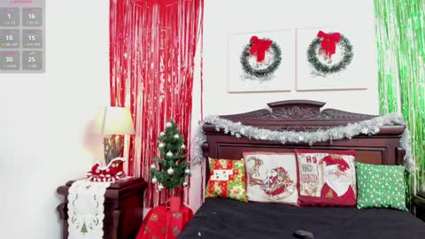 Snapshot of arisweett chatting on 12-07-24, 11:40 Ari online show from 12-07-24, 11:40