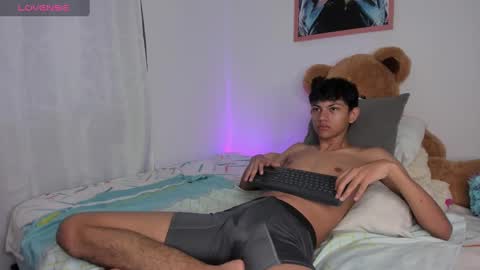 ANDRES Independent model online show from 03-03-25, 10:42