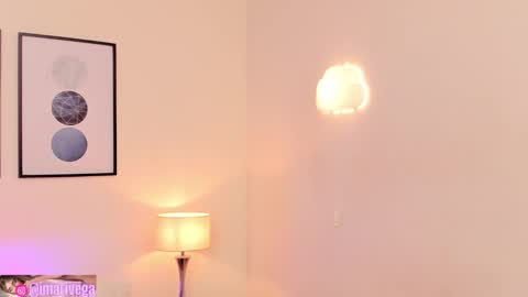   Nice to meet you  thumb up me please its important I  LOOK MY BIO DOWN online show from 12-21-25, 06:20