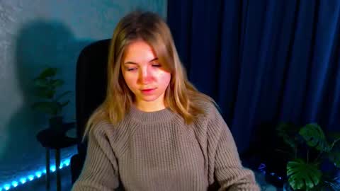 Arlana online show from 09-16-25, 01:17