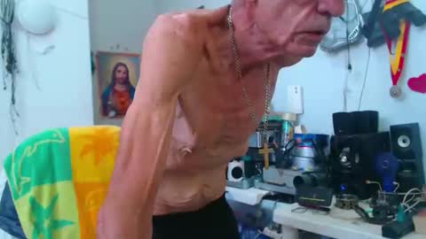 armaduradeacero online show from 11-18-25, 06:45