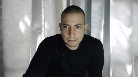 Snapshot of armando_2002 chatting on 11-08-25, 05:56 ARMANDO online show from 11-08-25, 05:56