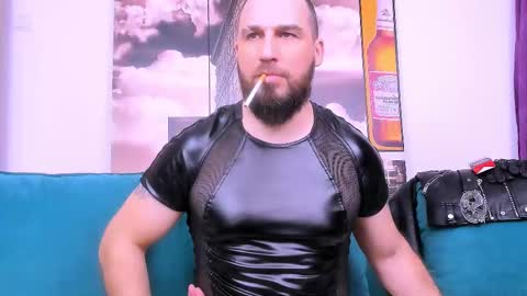 Snapshot of armandosteel chatting on 02-28-25, 05:48 Armando online show from 02-28-25, 05:48
