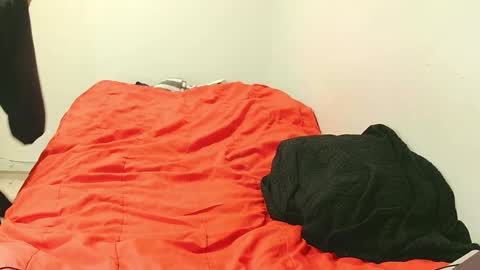 armin_red1 online show from 09-27-25, 04:06