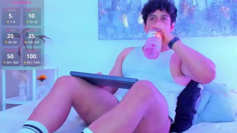   online show from 11-07-25, 04:45