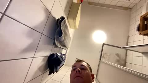 armyskater32 online show from 09-12-25, 07:30