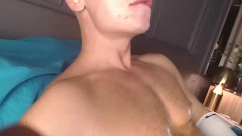 Arni online show from 11-28-25, 04:20