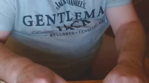 Snapshot of arnie12 chatting on 12-13-24, 09:52 Arnie online show from 12-13-24, 09:52