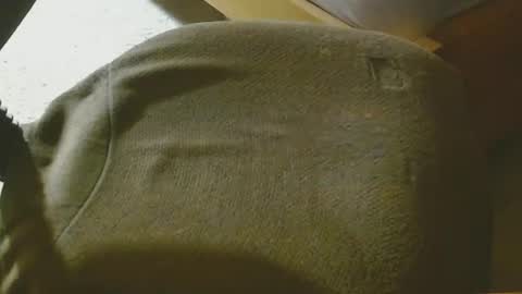 Snapshot of arnie12 chatting on 02-25-25, 11:08 Arnie online show from 02-25-25, 11:08