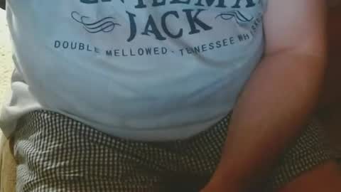 Snapshot of arnie12 chatting on 03-01-25, 11:28 Arnie online show from 03-01-25, 11:28