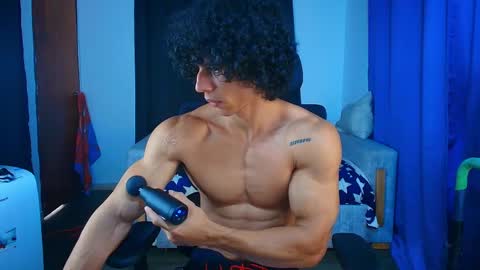arnold black online show from 04-21-26, 05:28