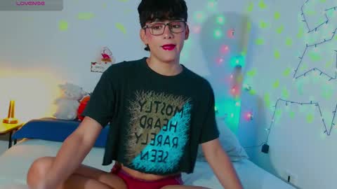 Arnold online show from 12-20-24, 11:26