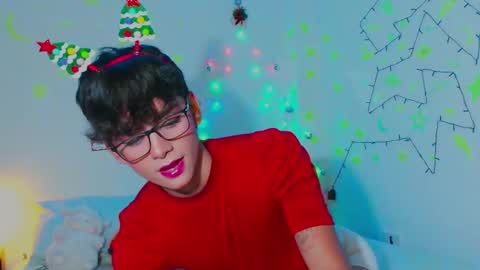 Arnold online show from 12-26-24, 07:05