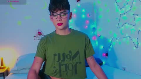 Arnold online show from 12-29-24, 08:37