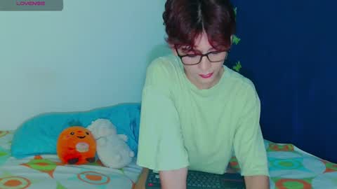 Arnold online show from 10-13-25, 02:22