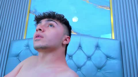 aron__cooper online show from 01-24-25, 03:43