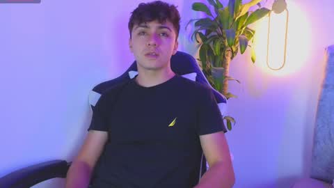 aron__cooper online show from 02-12-25, 04:12