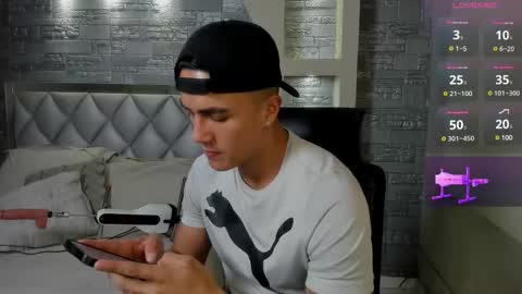 ARON BOLT online show from 03-06-25, 01:58