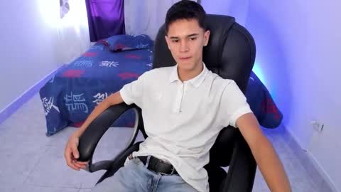 Aaron online show from 10-06-25, 07:55