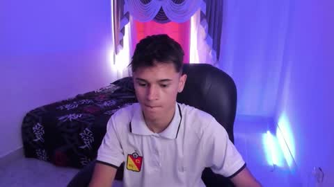 Aaron online show from 12-18-25, 07:20