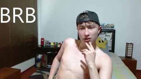 Snapshot of aron_miller18 chatting on 01-31-25, 05:21 Aaron online show from 01-31-25, 05:21