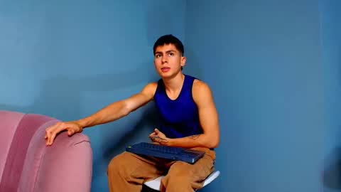 aron_pulse online show from 03-10-26, 02:22