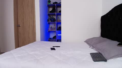 Aron Santoro online show from 02-20-26, 05:35