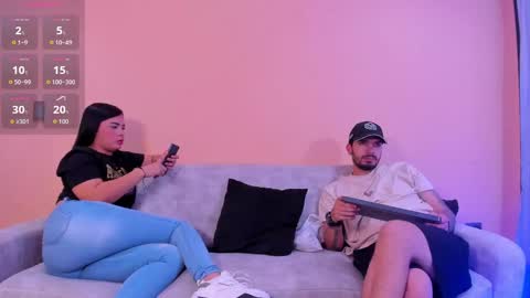 Aron and Luna online show from 10-17-25, 03:14