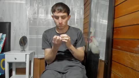 Aron G Franco online show from 02-11-25, 09:03