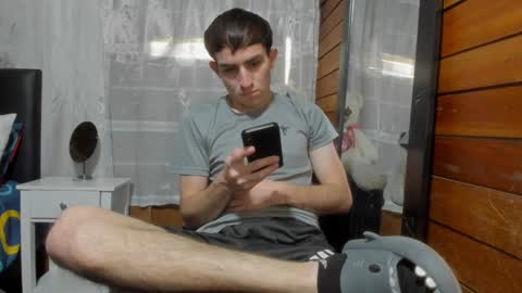 Aron G Franco online show from 02-13-25, 06:59