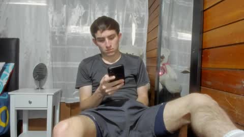 Aron G Franco online show from 02-20-25, 08:36