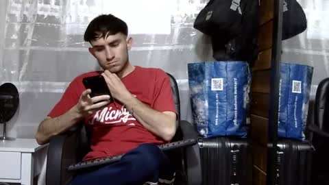 Aron G Franco online show from 09-17-25, 02:35