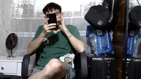 Aron G Franco online show from 09-30-25, 04:45