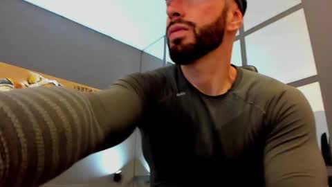 AronGrant online show from 04-20-26, 09:12