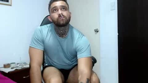 aronmiller online show from 09-26-25, 04:11