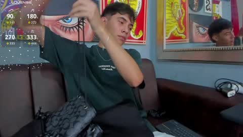 Snapshot of arontawers chatting on 03-07-26, 07:11 Arontawers online show from 03-07-26, 07:11