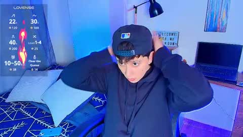 noah and ivy online show from 12-17-25, 10:05